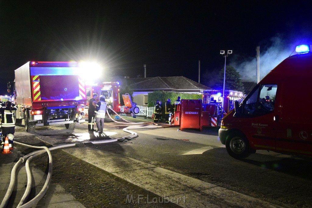 Feuer 4 Pulheim Sinnersdorf Chorbuschstr P139.JPG - Miklos Laubert